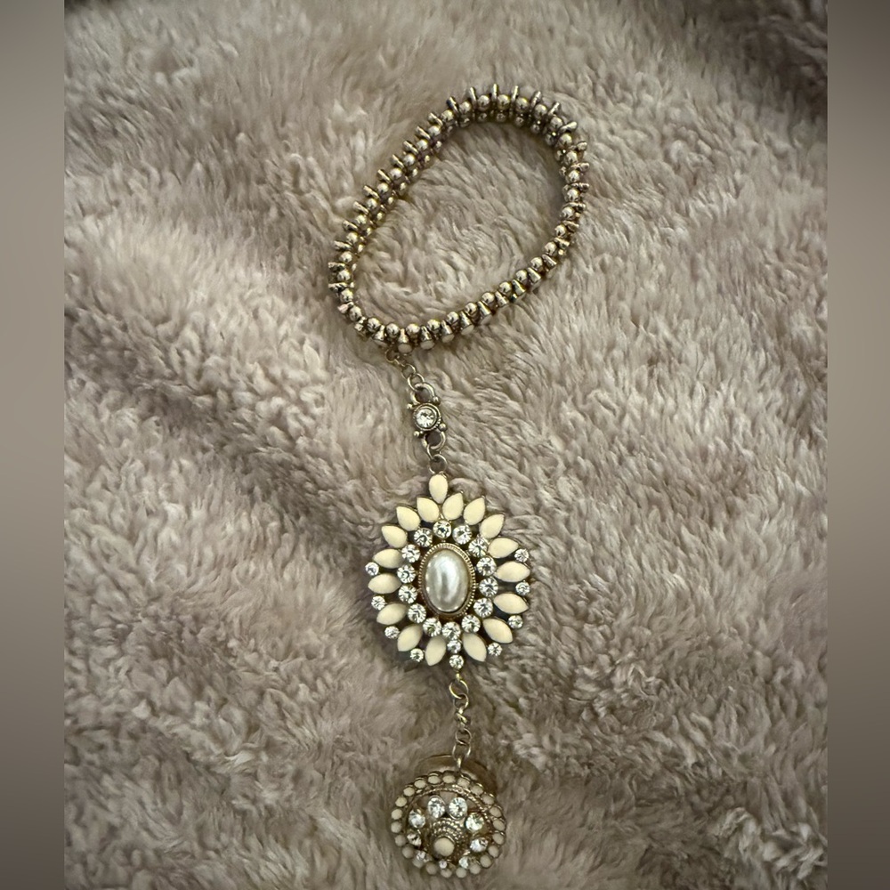 Delicate Cream and Gold Floral Pendant Bracelet and Ring Combo - Women Jewelry